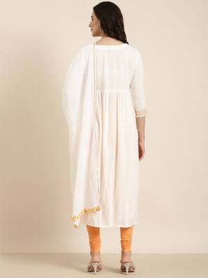 women's calf length v-neck off white solid straight kurta comes with duppatta 4