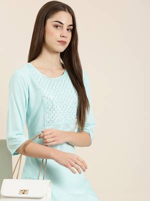 women's knee length round neck blue solid straight kurta 1