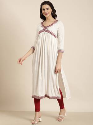 women's calf length v-neck cream solid anarkali kurta comes with duppatta 3