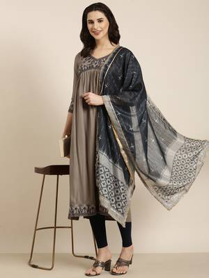 women's calf length v-neck grey solid anarkali kurta comes with duppatta 1