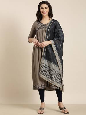 women's calf length v-neck grey solid anarkali kurta comes with duppatta 2