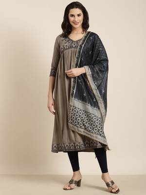 women's calf length v-neck grey solid anarkali kurta comes with duppatta 5