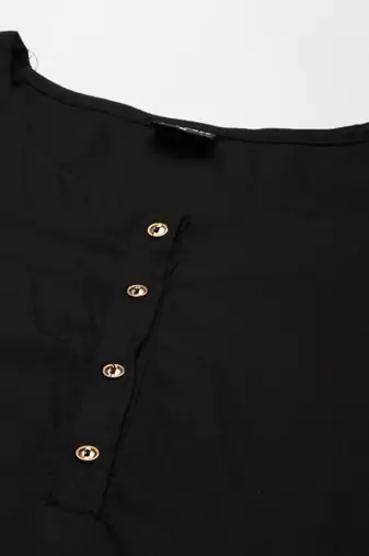 women's calf length round neck black solid straight kurta