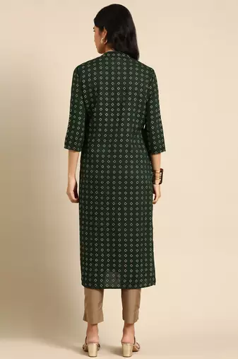Showoff women's calf length mandarin collar green geometric straight kurta