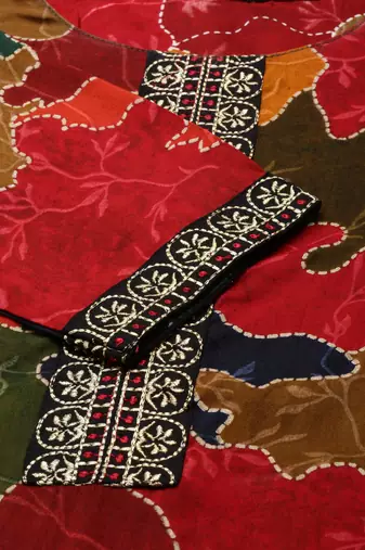 women's calf length round neck multi colourblocked straight kurta