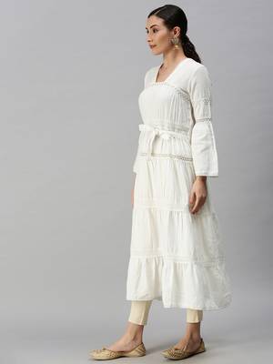 women's calf length square neck white solid anarkali kurta 3