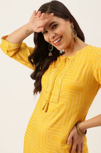 women's calf length round neck yellow bandhani straight kurta