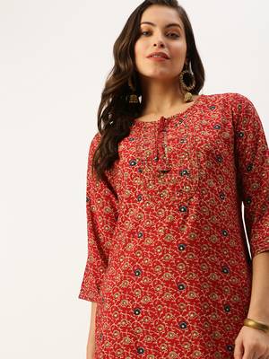 women's calf length round neck maroon floral straight kurta 1