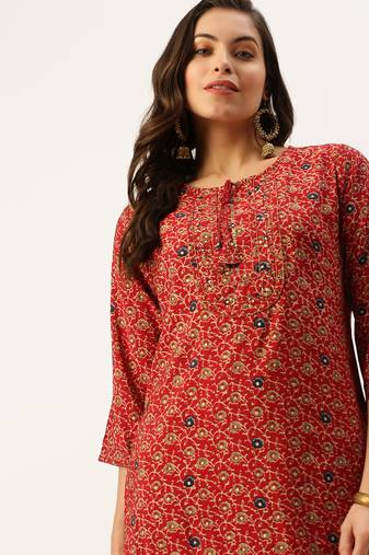 women's calf length round neck maroon floral straight kurta