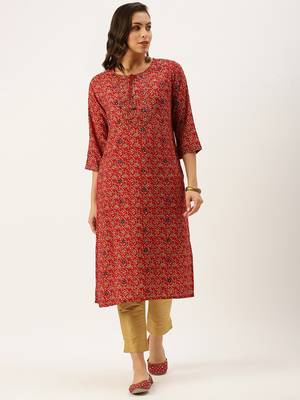 women's calf length round neck maroon floral straight kurta 2