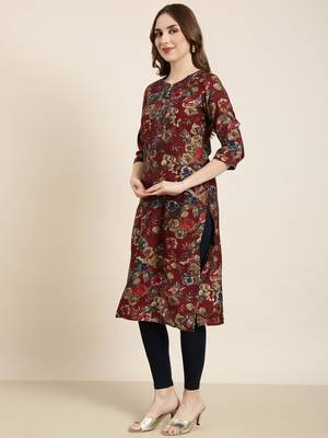 women's calf length round neck maroon floral straight kurta 3