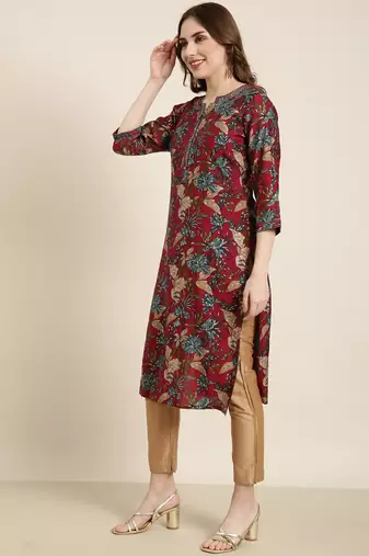 women's knee length round neck maroon floral straight kurta