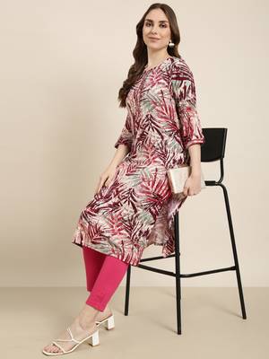 women's calf length round neck maroon abstract straight kurta 1