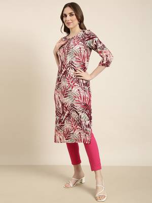 women's calf length round neck maroon abstract straight kurta 3