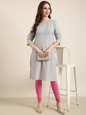 women's knee length round neck grey striped straight kurta 1