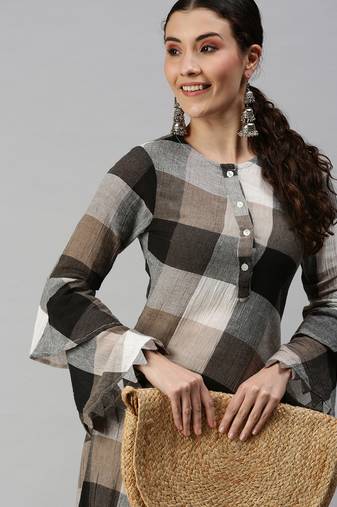 Showoff women's ankle length mandarin collar multi checked a-line kurta