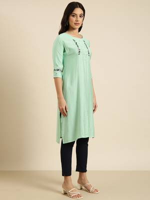 women's calf length round neck sea green solid straight kurta 3