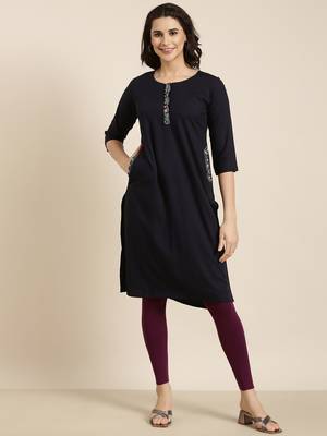 women's calf length round neck navy blue solid straight kurta 5