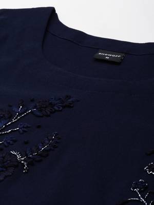 Showoff women's knee length scoop neck navy blue embellished straight kurta 3