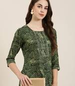 women's calf length round neck green bandhani straight kurta