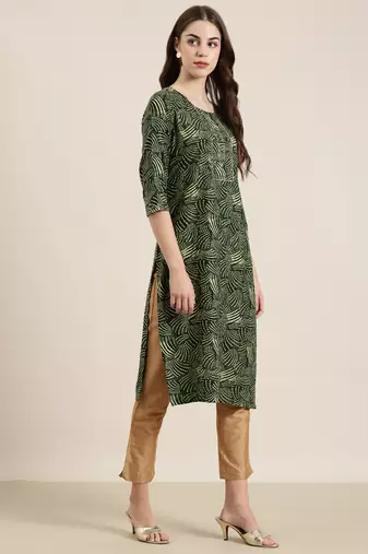 women's calf length round neck green bandhani straight kurta