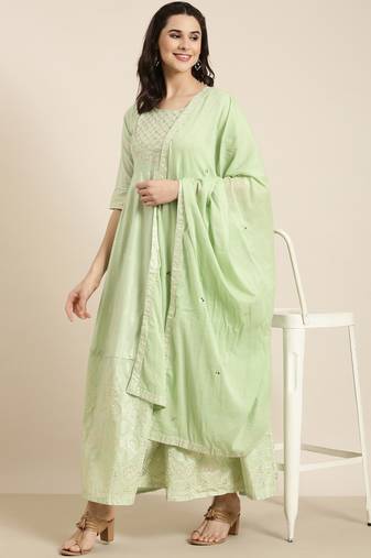women's ankle length round neck green floral anarkali kurta comes with duppatta
