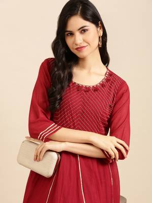 women's ankle length round neck maroon solid a-line kurta 1