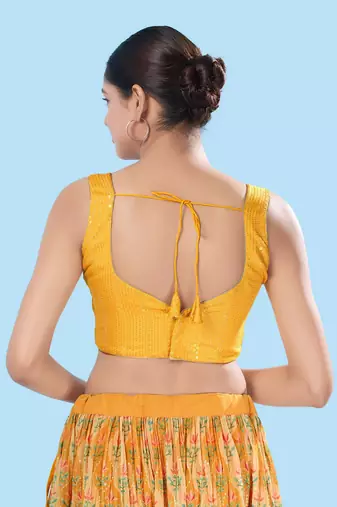 Padded Brocade Round Neck Blouse