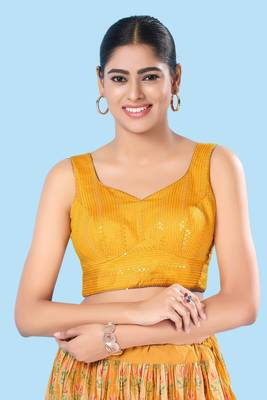 Padded Brocade Round Neck Blouse 1