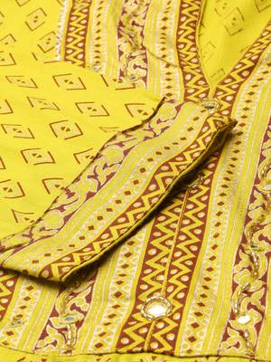 women's calf length mandarin collar lime green geometric straight kurta 3