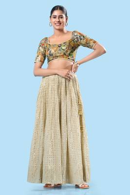 Padded Brocade V Neck Blouse 2
