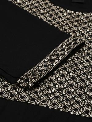 Showoff women's calf length round neck black solid straight kurta 2