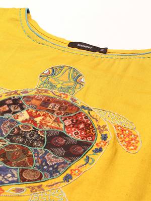 Showoff women's calf length round neck yellow solid straight kurta 2