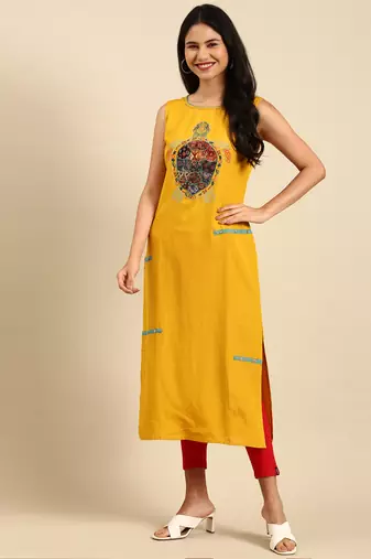 Showoff women's calf length round neck yellow solid straight kurta