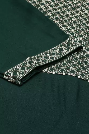 women's calf length round neck green solid straight kurta