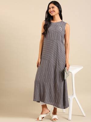 women's ankle length round neck grey striped a-line kurta 3