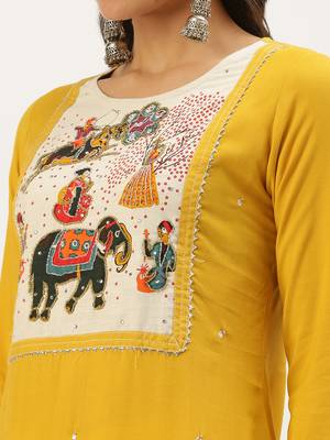 Showoff women's calf length round neck yellow embellished straight kurta 5