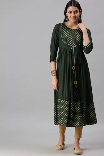 women's calf length round neck green solid anarkali kurta