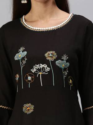women's calf length round neck black floral a-line kurta 5