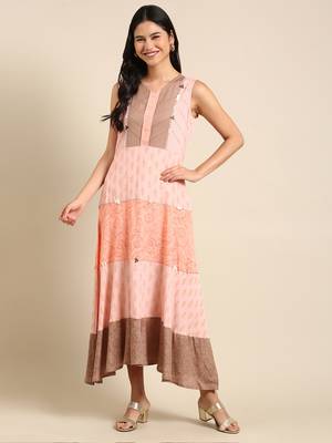women's ankle length v-neck peach colourblocked anarkali kurta 3