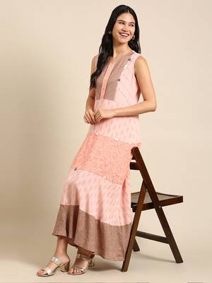 women's ankle length v-neck peach colourblocked anarkali kurta 5