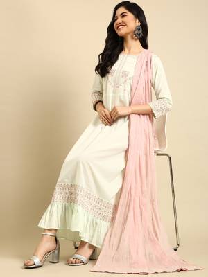women's ankle length round neck green solid a-line kurta comes with duppatta 5