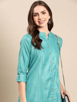 Showoff women's calf length mandarin collar sea green striped straight kurta 2