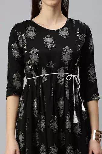 women's calf length round neck black floral a-line kurta