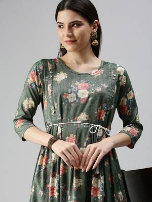 women's calf length round neck green floral a-line kurta 1