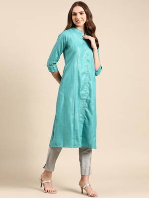 Showoff women's calf length mandarin collar sea green striped straight kurta 5