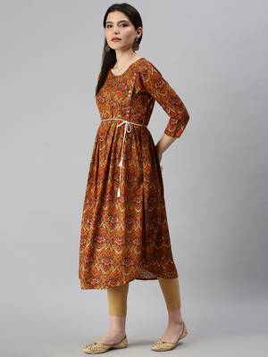 women's calf length round neck mustard floral a-line kurta 3