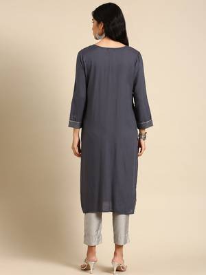 women's calf length round neck grey solid straight kurta 5