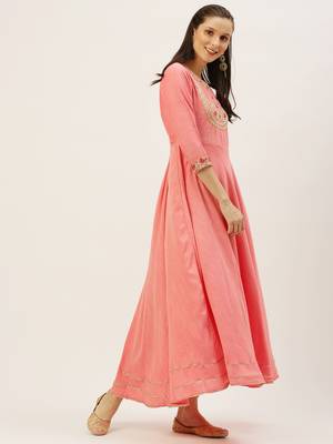 women's ankle length round neck peach solid a-line kurta 3