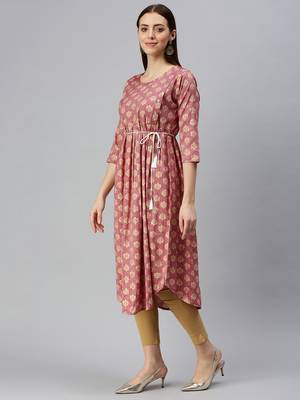 women's calf length round neck rust floral a-line kurta 3
